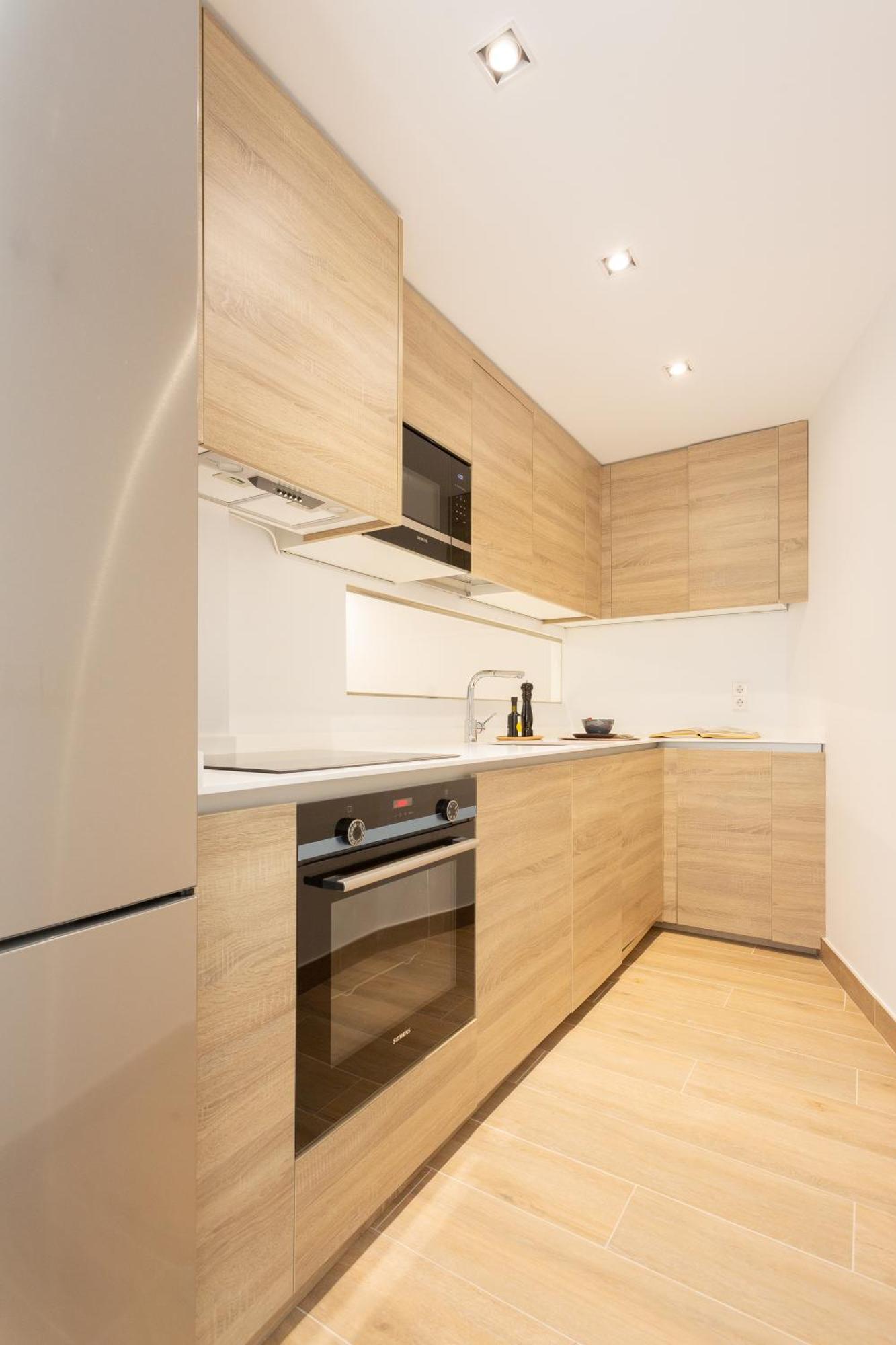 Appartamento General Oraa - Darya Living Madrid Esterno foto